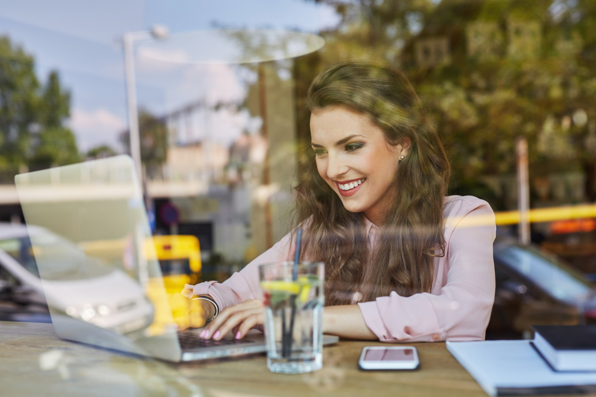 How To Begin Making Money Online And Become Location Independent